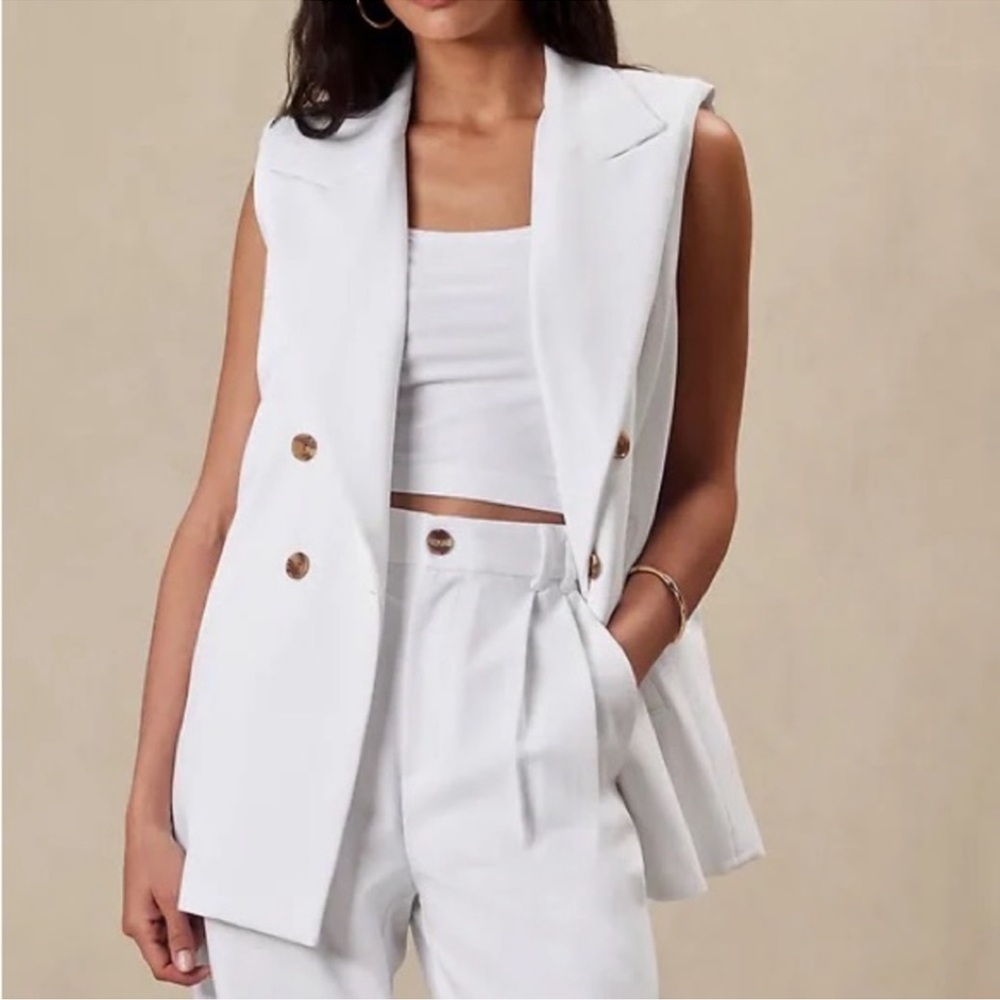 Banana Republic Factory White Vest